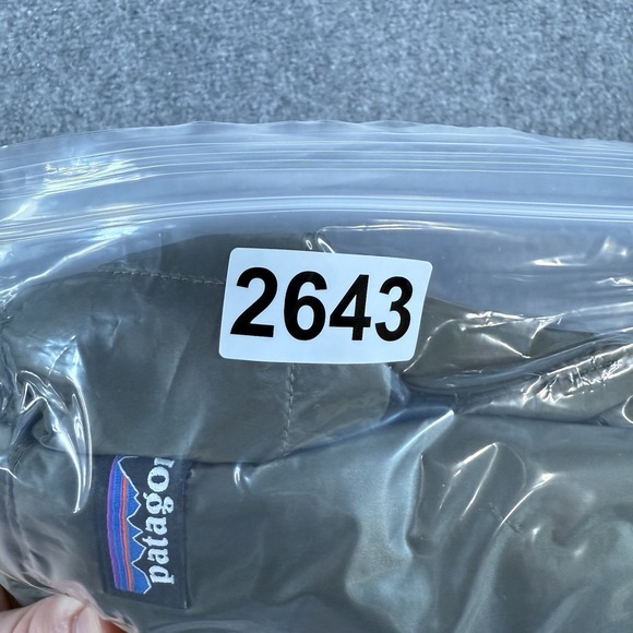 Patagonia Puffer Jacket Womens XS Green Radalie Quilted Full Zip Outdoors 27690 - Picture 13 of 13